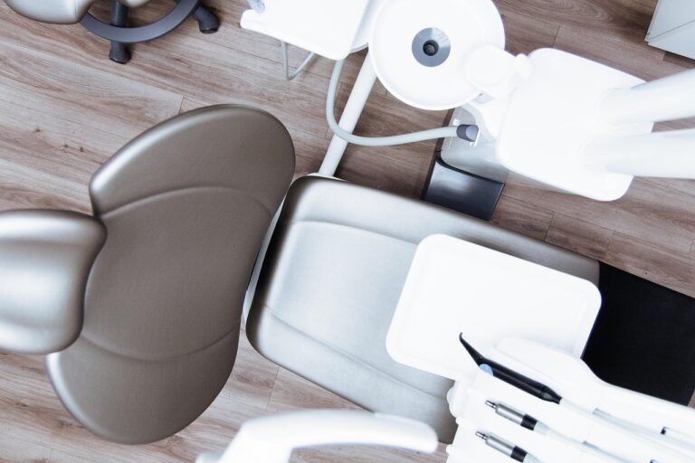 Dentistas en Las Condes que aceptan ISAPRE — La lista actualizada